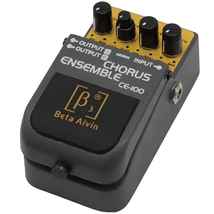 CE-100 Chorus Ensemble pedál
